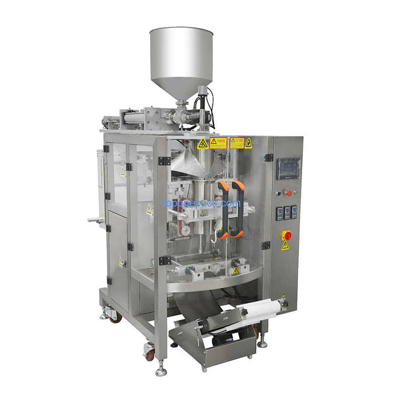 Liquid coating packing machine